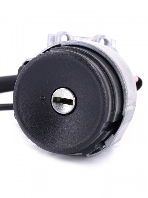 Замок зажигания ВАЗ-2110,2190 в сборе с личинками дверей под электропривод VOLTON