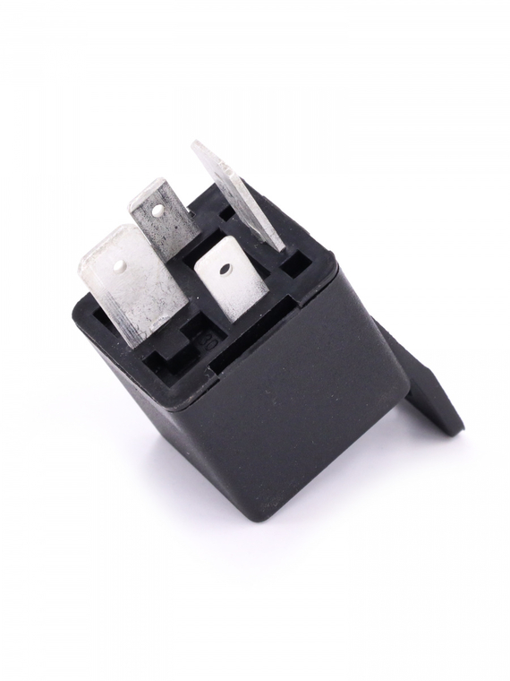 Реле стартера Г-3302,3110,УАЗ (70А 12V) (711.3747-02) (4-х контактное с кронштейном) VOLTON