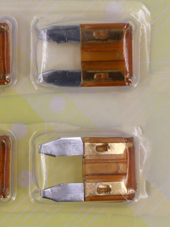 Предохранитель 7,5 А MINI 