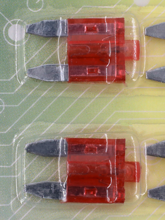 Предохранитель 10А MINI с  индикатором LED  