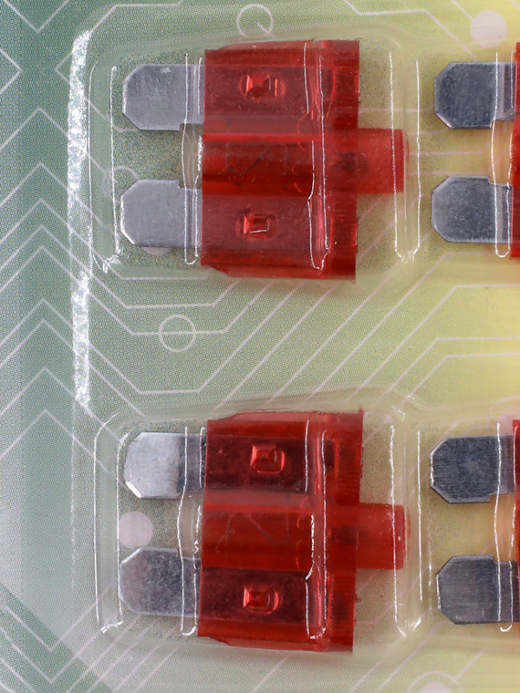 Предохранитель 10А NORMA с индикатором LED  