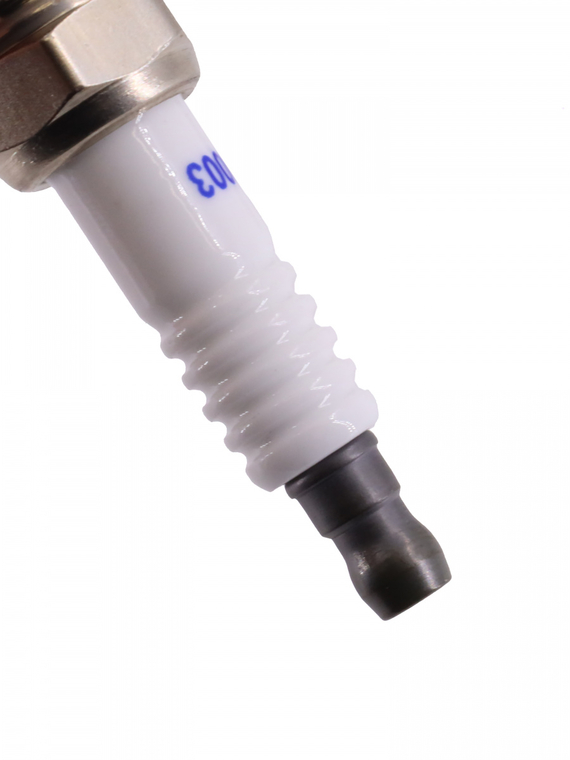 Свеча зажигания VOLTON HYUNDAI MAZ 323/626 MIT Colt/Lan NIS Alm/Mic/Pri
