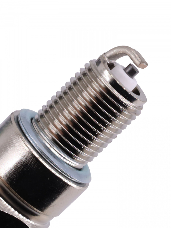 Свеча VOLTON ВАЗ-2101-2107, 2108, 2110 (с резист., и/з 0,7, медн. электр., БСЗ)