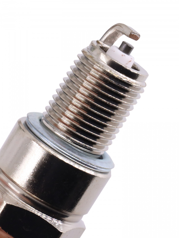 Свеча VOLTON ВАЗ-2104-2107, 2123, LADA 1117 (с резист., и/з 1,0, медн. электр., ЭБУ)