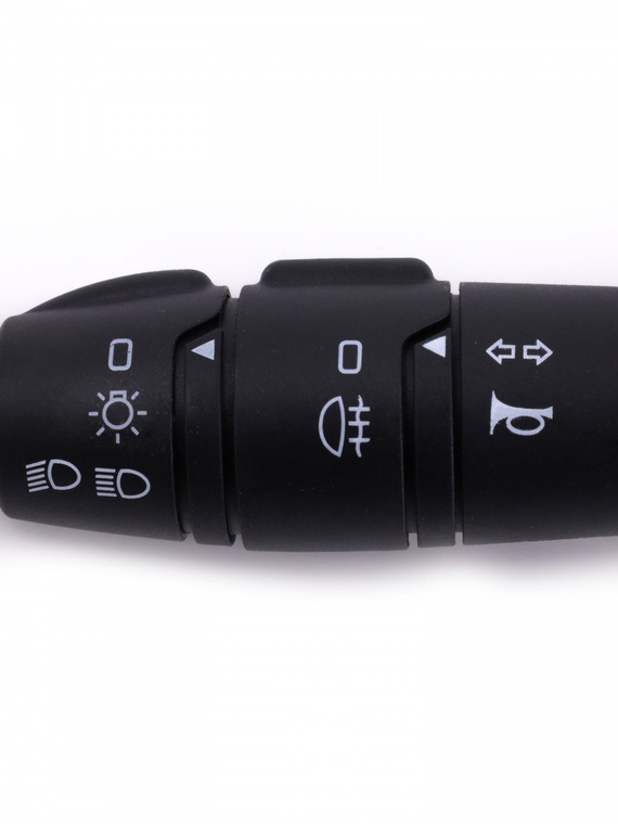 Переключатель поворотов и света Renault Logan,Largus,Sandero (без ПТФ) VOLTON